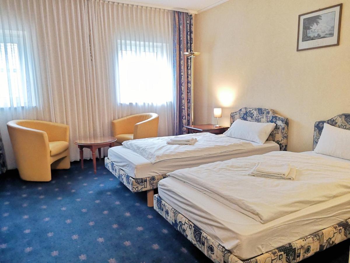 Landhotelullrich Baumholder Bagian luar foto